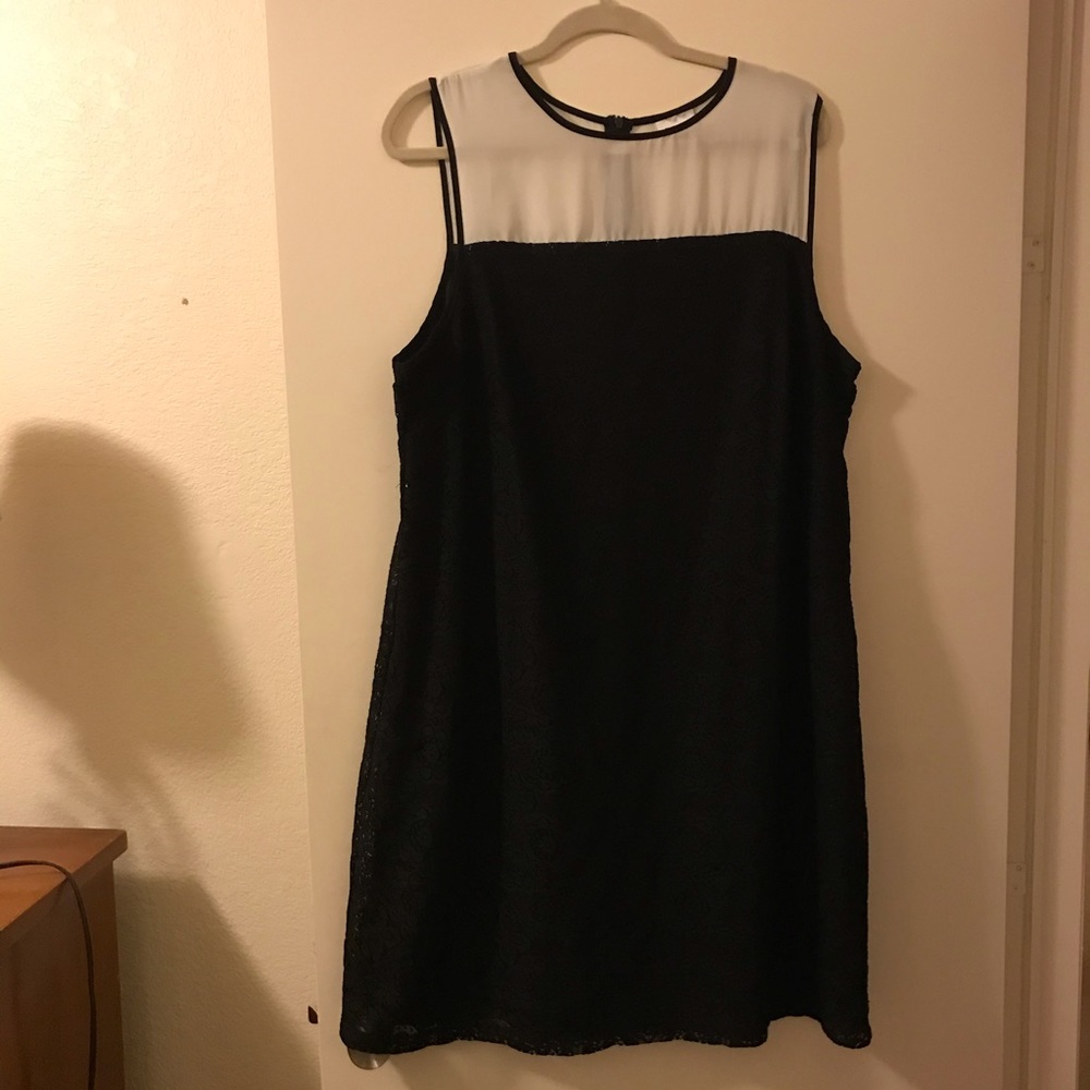 Black and white dress